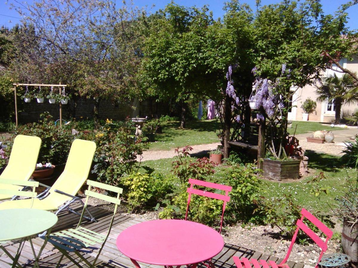 Bed and Breakfast La Rosaliere Chabournay Экстерьер фото